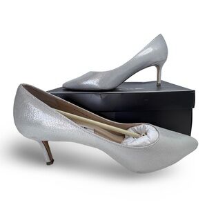 Nina New York Silver Shimmer Heels Size 8.5 Wide Wedding Evening Pumps